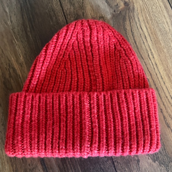 UGG Vibrant Red Knit Beanie - Picture 3 of 3
